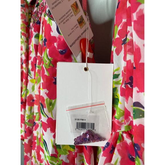 Mac Duggal Floral Cut Out V Neck Bell Sleeve
Mini Dress - Picture 7 of 9